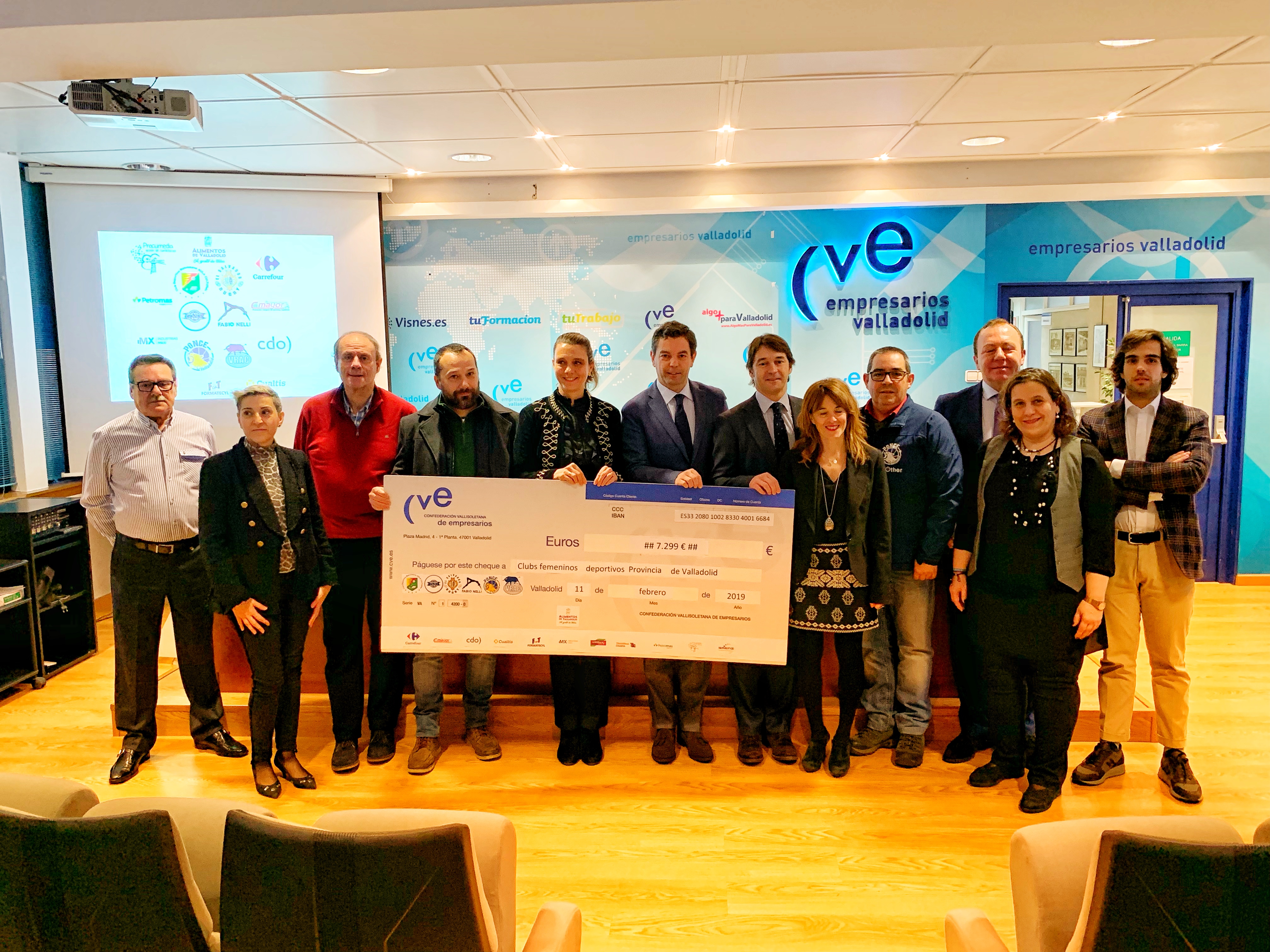 Campaña Deporte Femenino CVE y patrocinadores