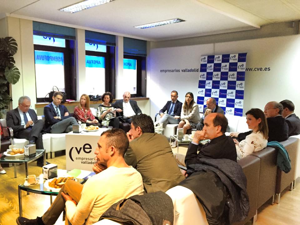 Desayuno de trabajo CVE y Ayuntamiento de Valladolid