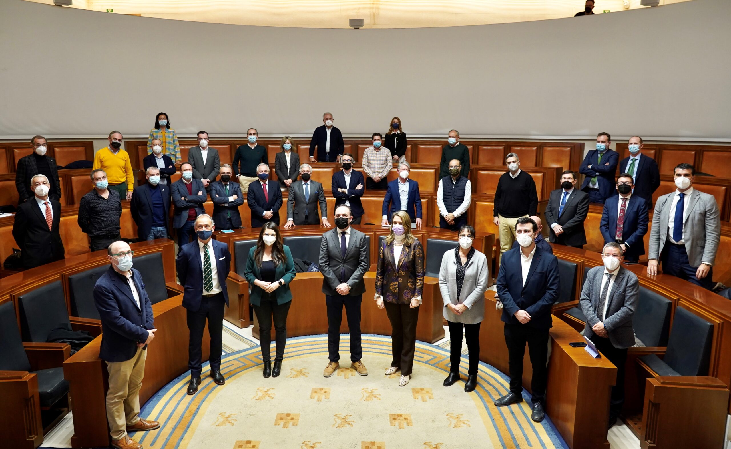 junta directiva ceoe valladolid scaled