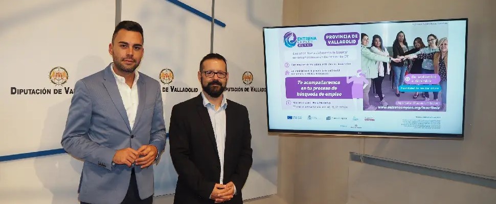 El diputado de Empleo, Roberto Migallón y el director de Fundación Santa María la Real, Álvaro Retortillo. Imagen. Tribuna Valladolid