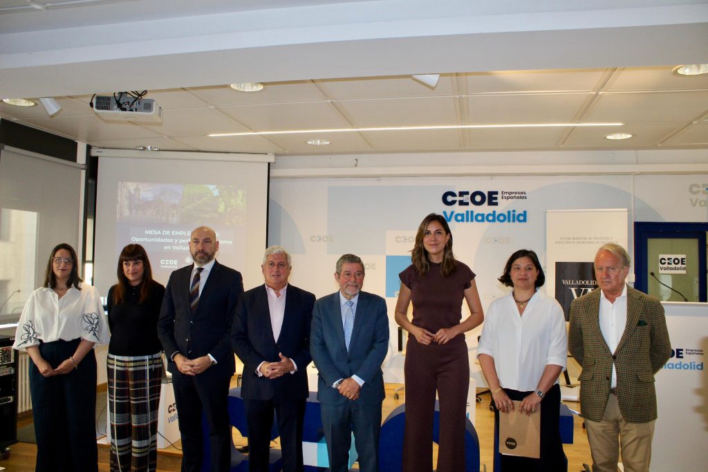 Mesa Empleo Turismo CEOE Valladolid